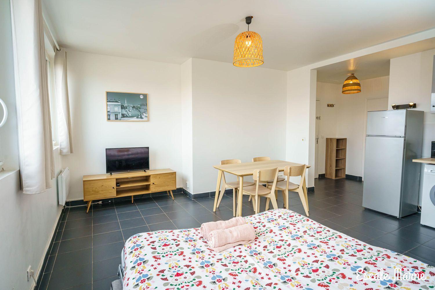 Escale-Marne Fr - 101 - Free Parking - Free Luggage Storage - All Equipped - Linen Included - Washing Machine - Luxury Eve Sleep Mattress 160X200 - 10Mn Walk Metro 8 - Rer A - Panoramic View - From 1 To 4 Guests 迈松阿尔福 外观 照片
